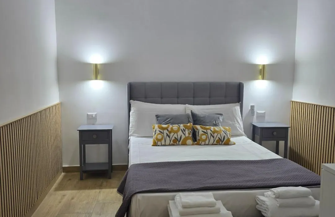 Ventre Luxury Rooms-1