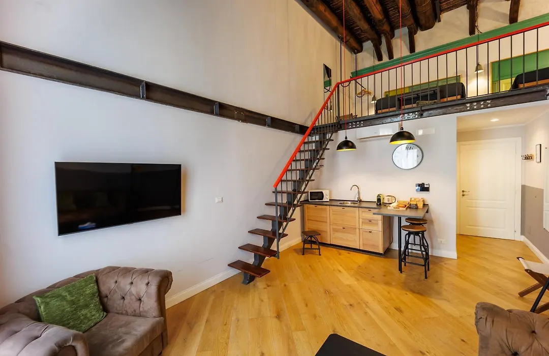 The Dante House By House In Naples-1