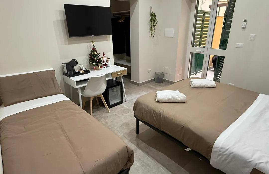 Stay In Naples - Arenaccia 211 Rooms And Suite-1