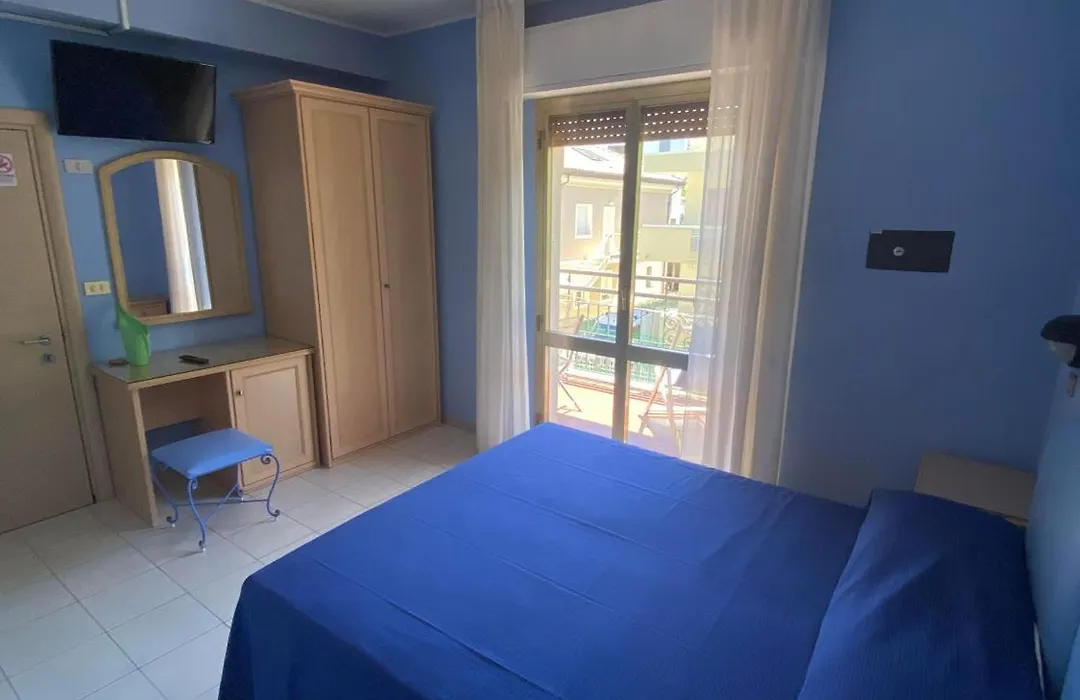 Hotel Paris-1