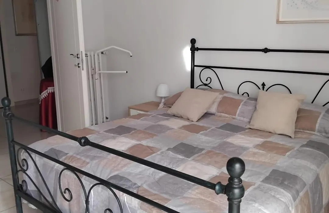 Bed&Breakfast Lucilla-1