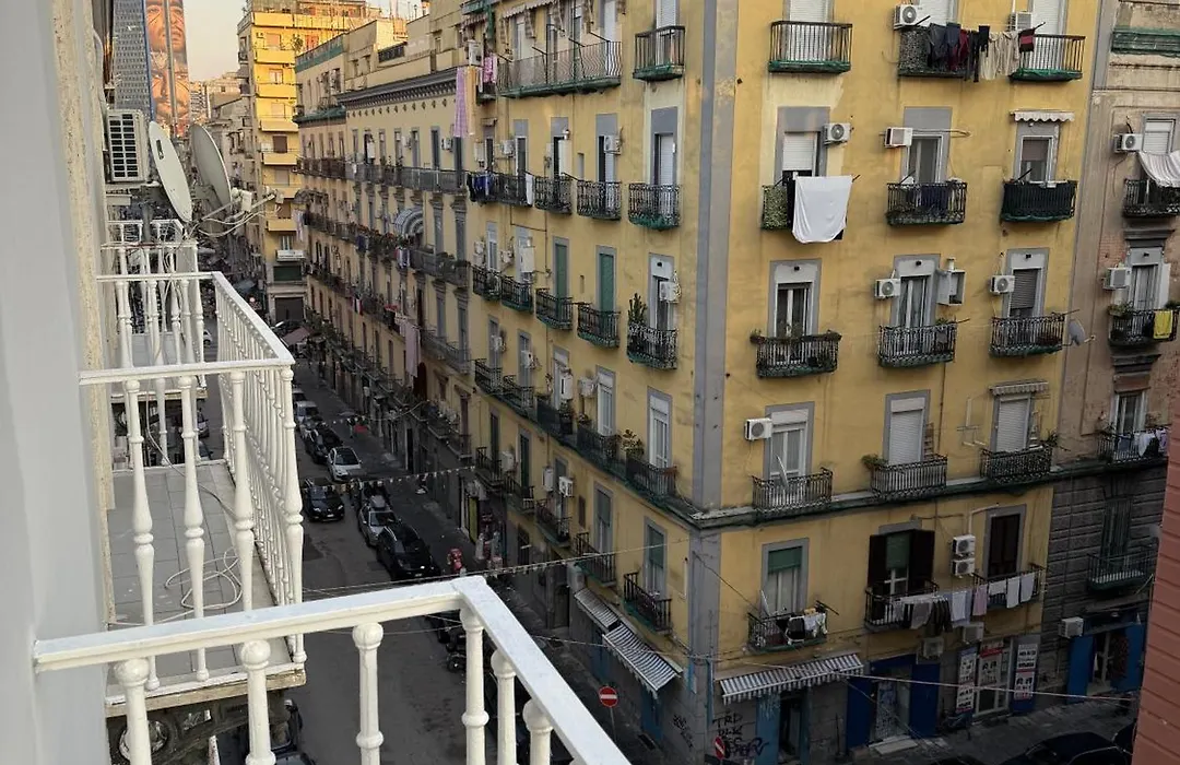 Home In Napoli-1