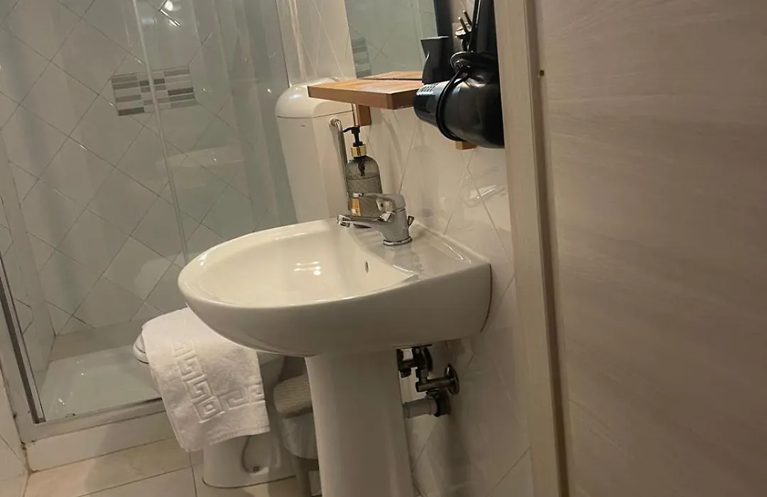 Guest House Rome Termini Station-1