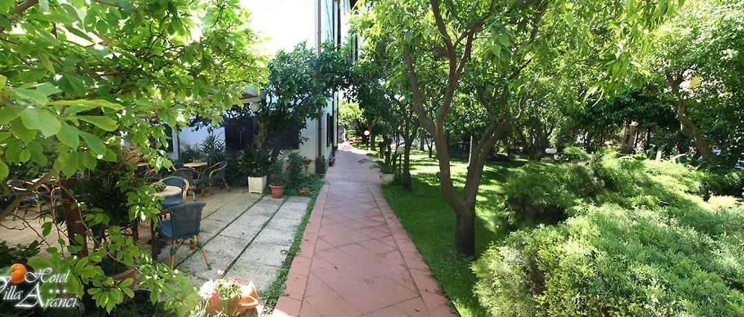 Villa Degli Aranci-1