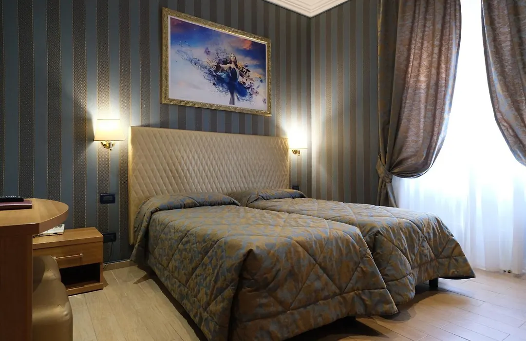 Hotel Lirico-1