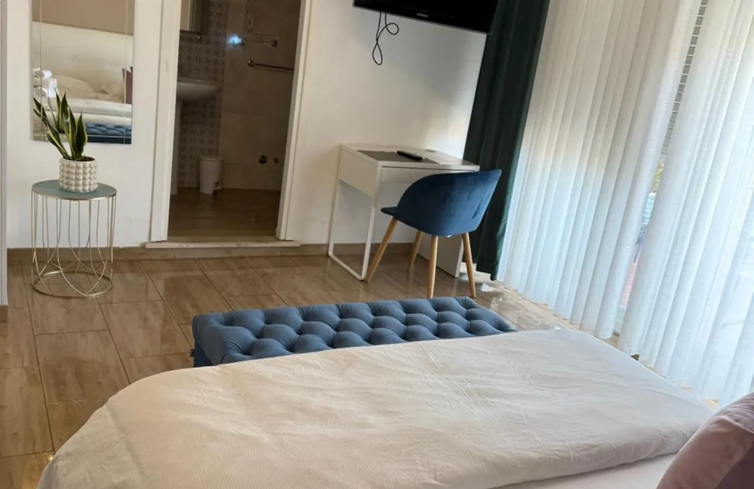 Juna'S Guest House-1