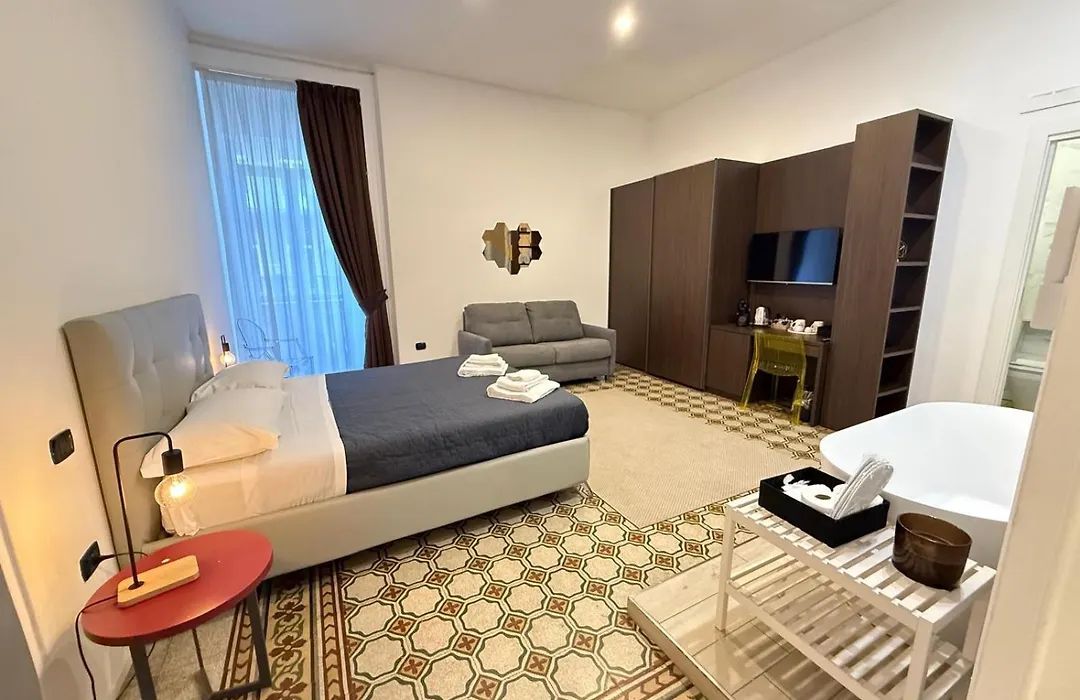 La Piazza Suite-1