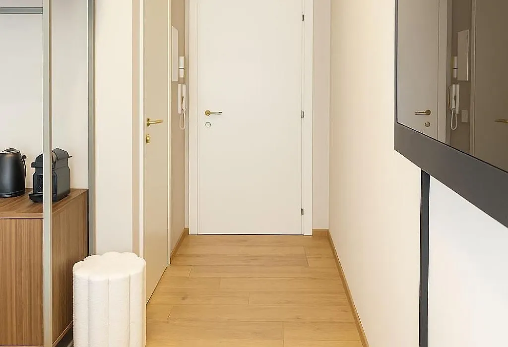 Urban Hotel-1
