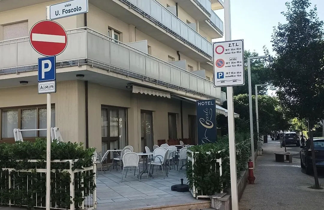 Hotel CARLO-1