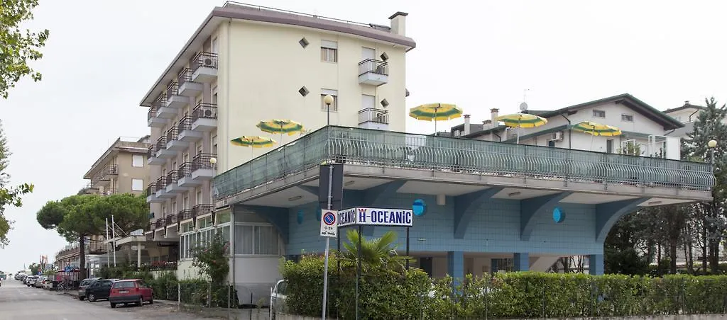 Hotel Oceanic-1