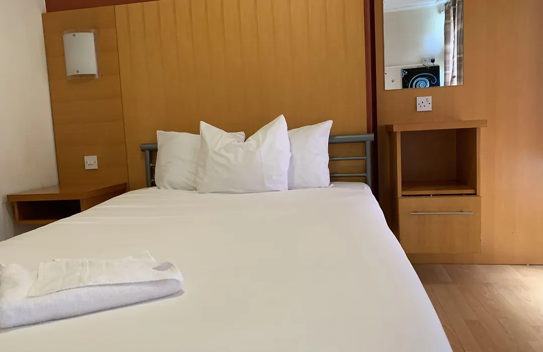 Berkeley Court Hotel-1