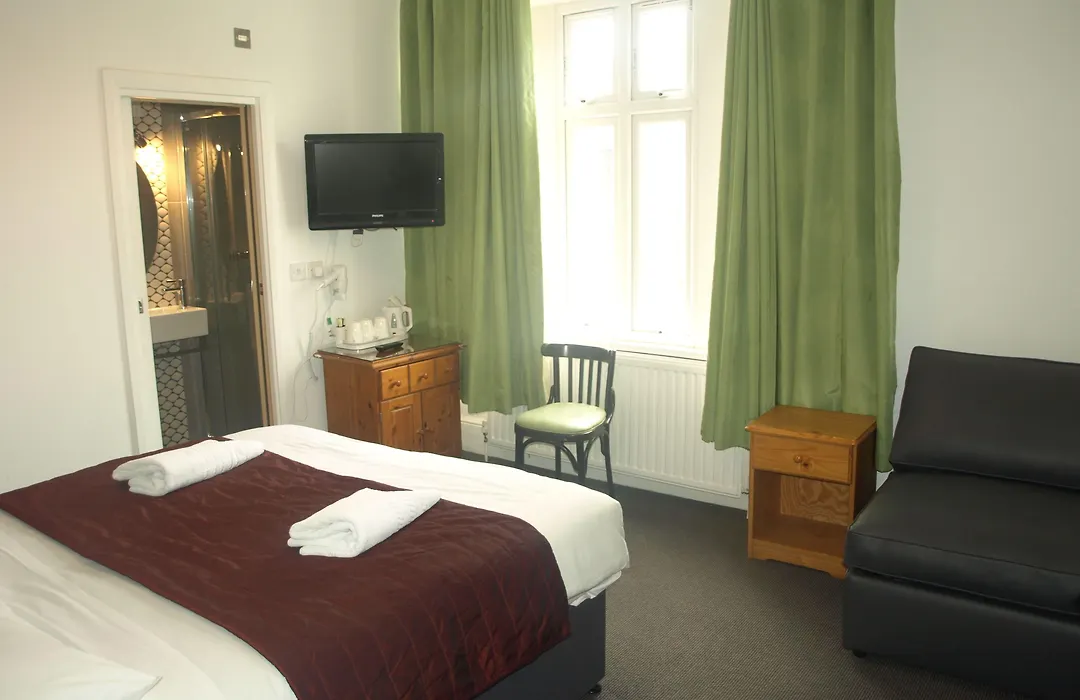 Chelsea House Hotel - B&B-1