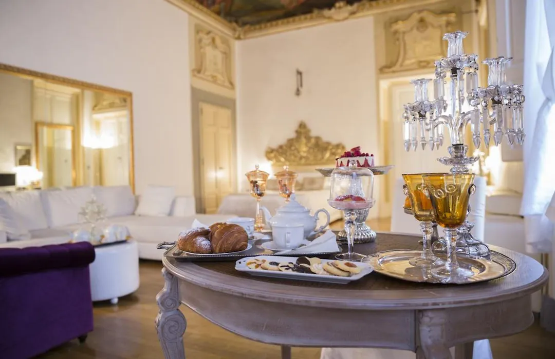 Palazzo Tolomei - Residenza D'Epoca-1