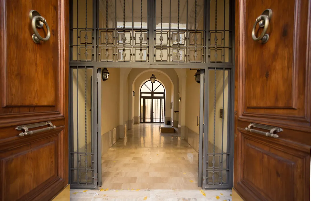 Romerooms-1