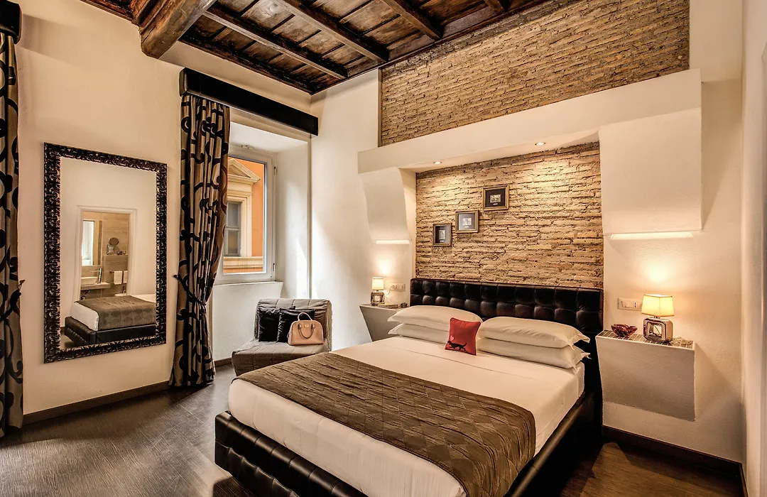 Tritone Top House-1