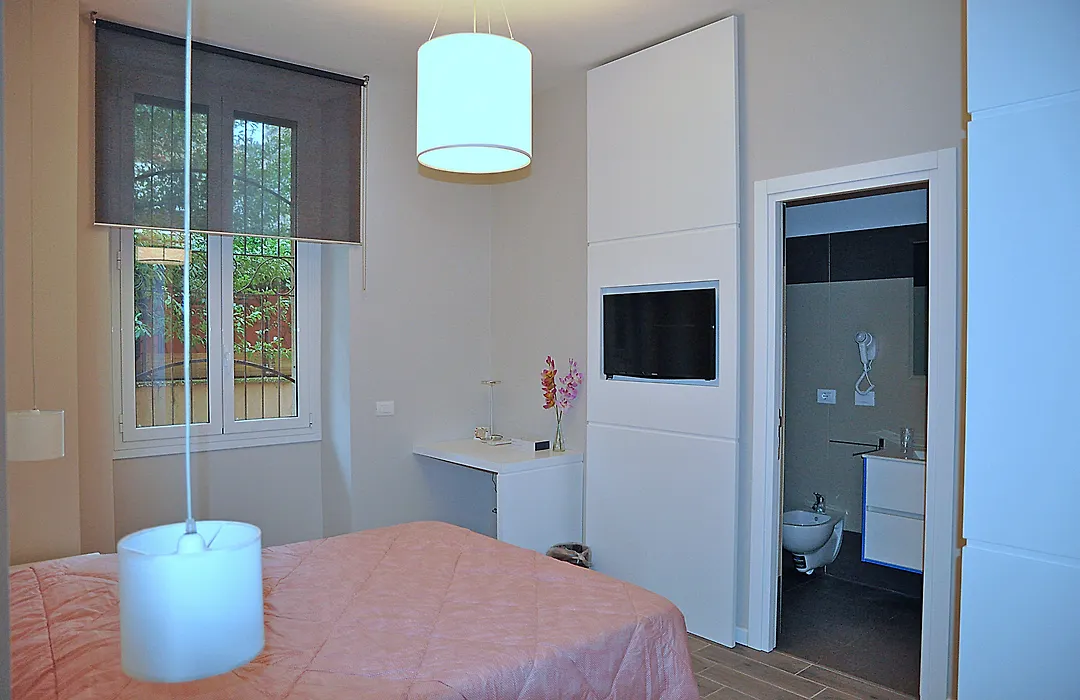 Dea Roma Inn-1