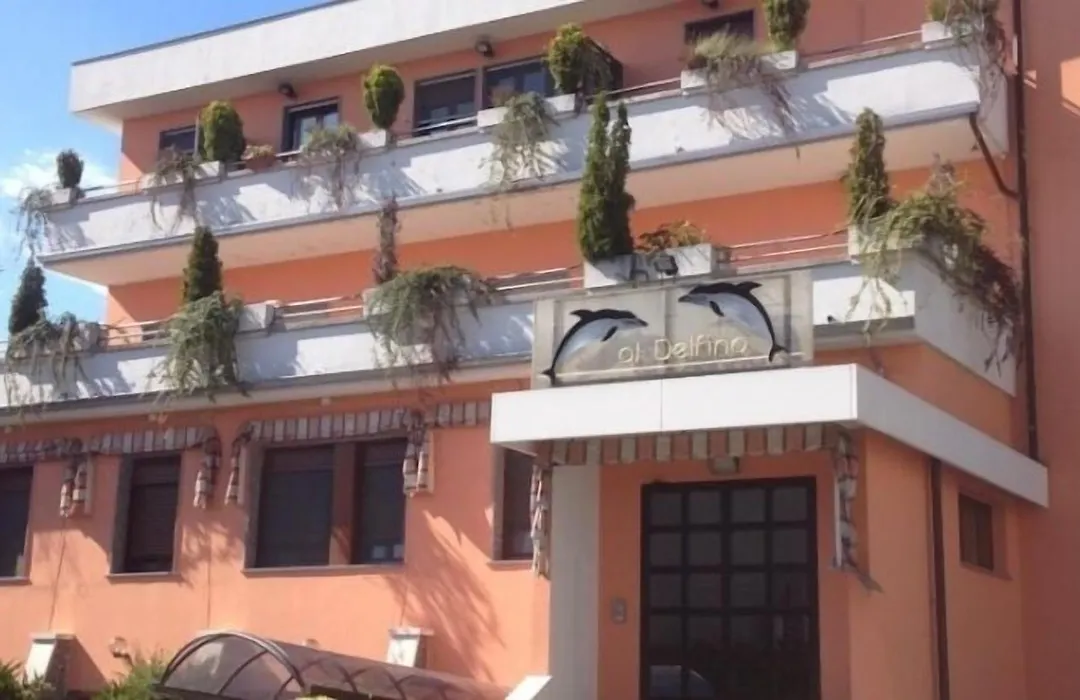 Albergo Ristorante Il Delfino-1