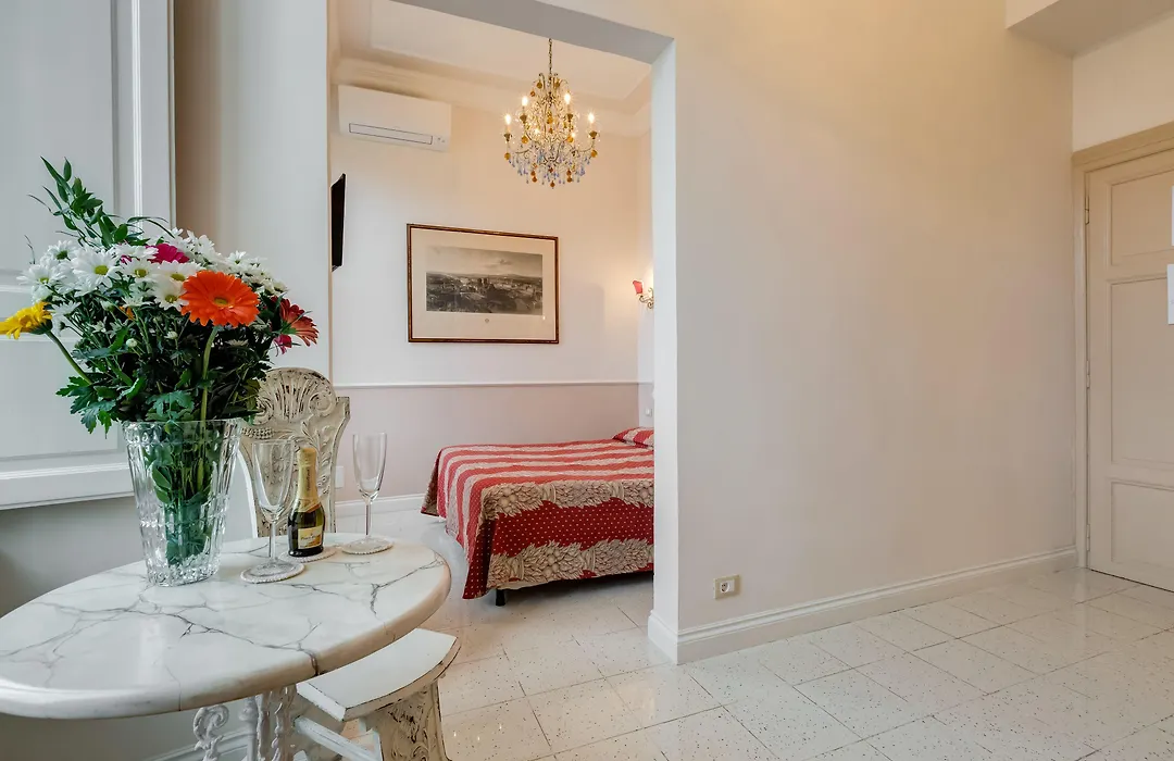 Rome Charming Suites-1
