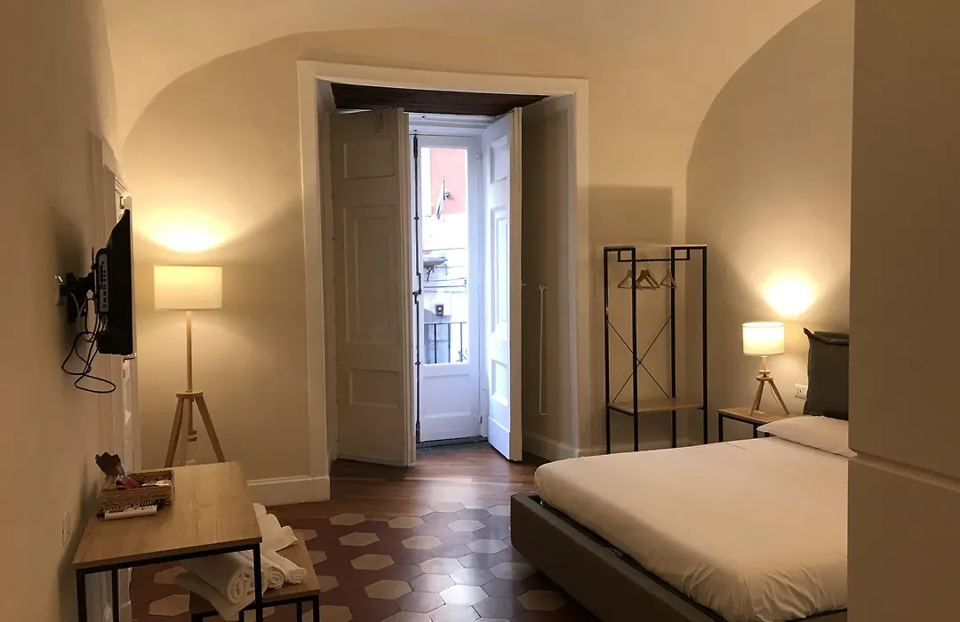 Palazzo Pignatelli-1