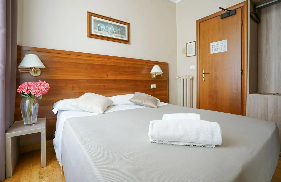 Hotel St. Moritz-1