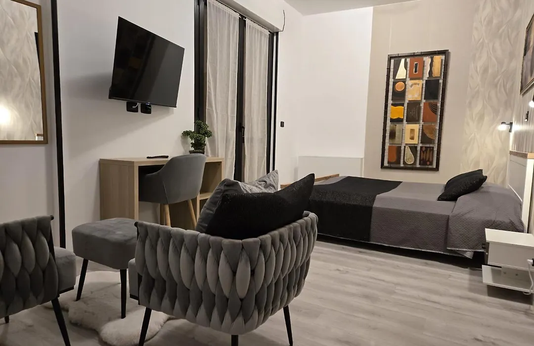 Hotel Cristallo-1