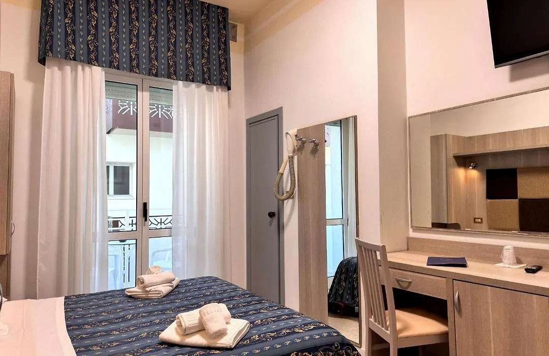 Hotel Vela D'Oro-1