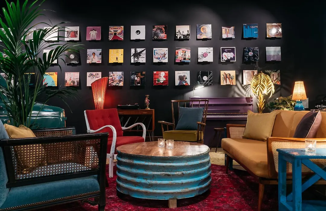 Ruby Zoe Hotel London By Ihg-1
