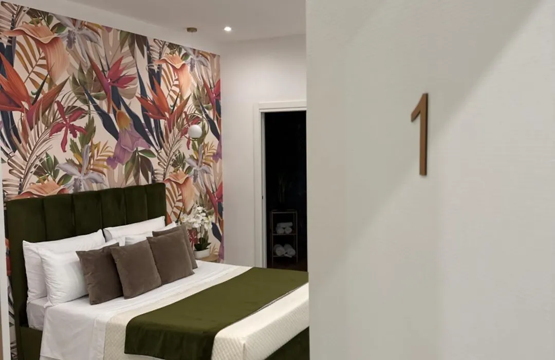 Savior Deluxe Rooms-1
