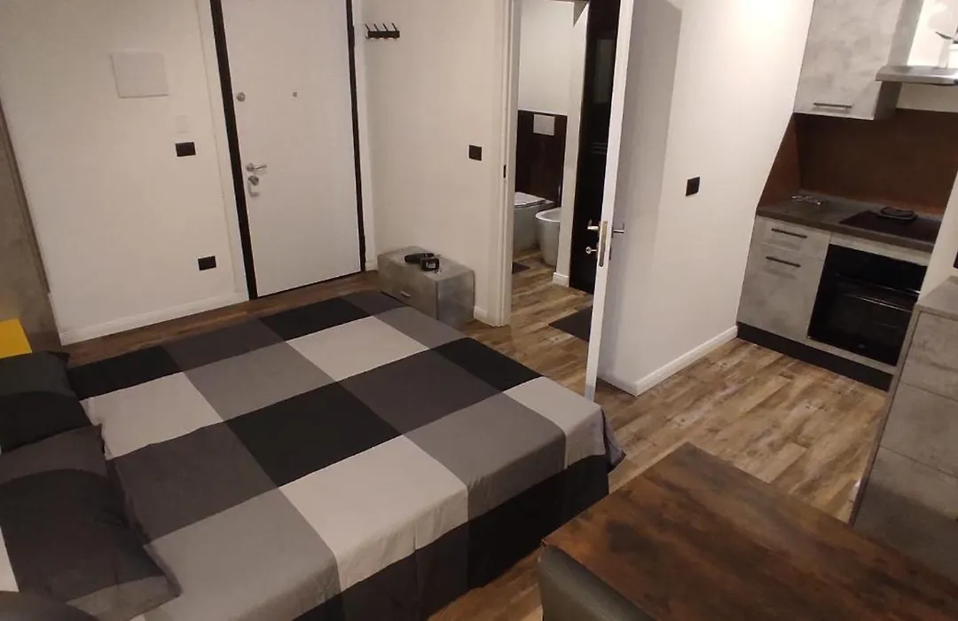 Marea Luxury Suites-1