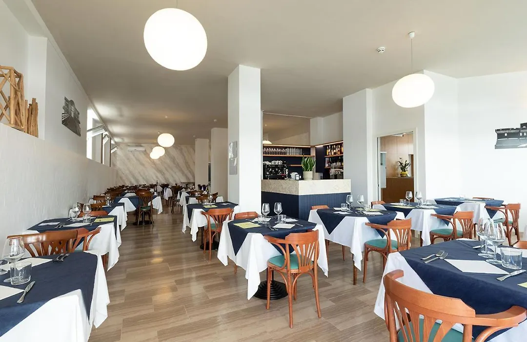 Hotel Paradiso-1
