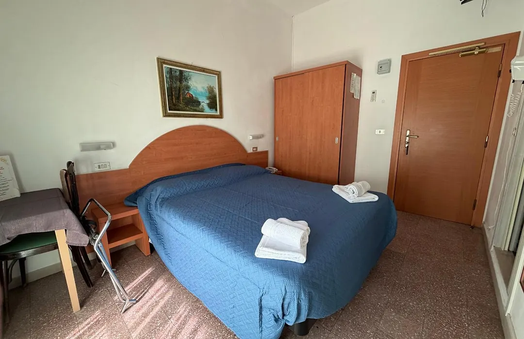 Hotel Everest-1