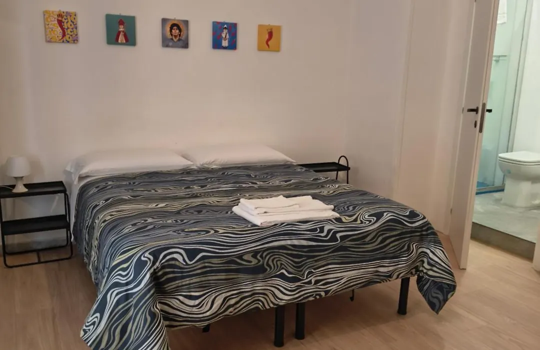 B&B Napoli Fuorigrotta-1