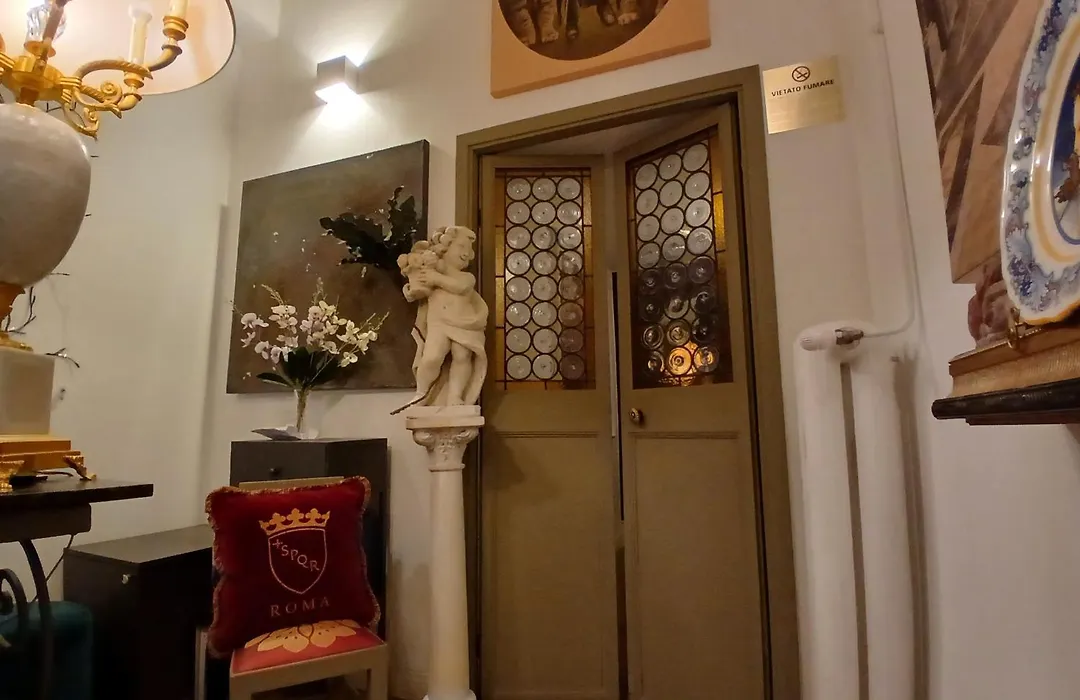 Excellent Trinity Rooms-1