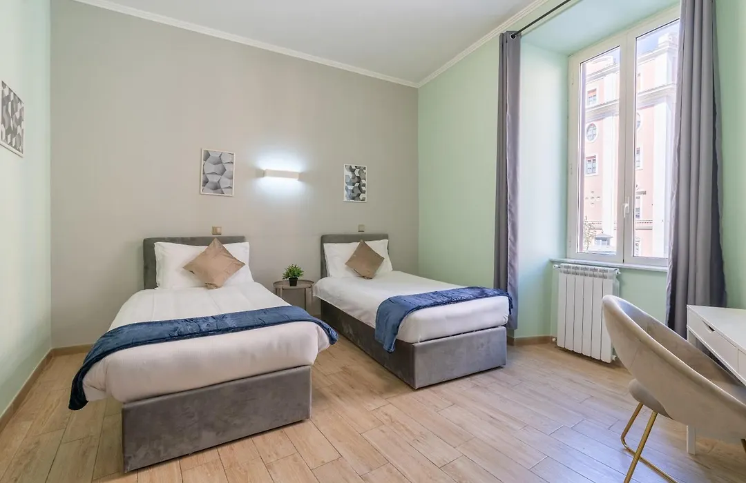 Giusi Rooms - Esquilino Harmony Guesthouse-1