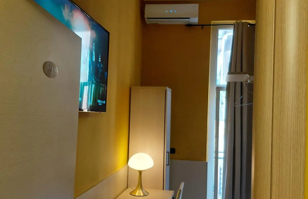 Guest House Hola Roma-1