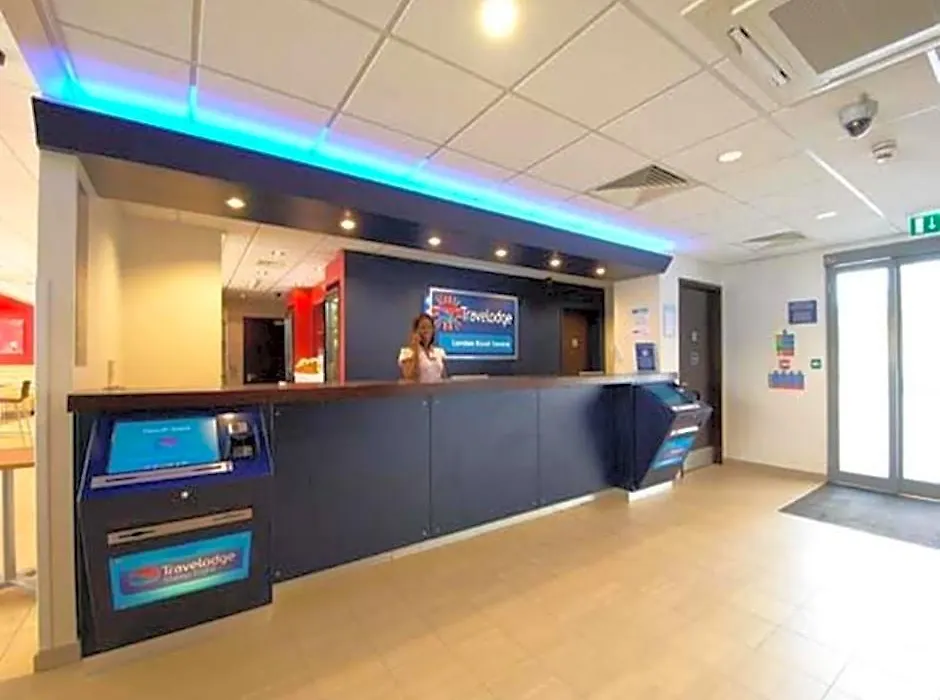 Travelodge Excel-1