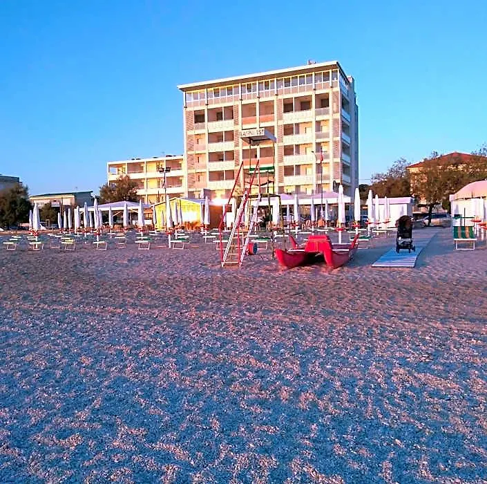 Hotel Atlantic-1