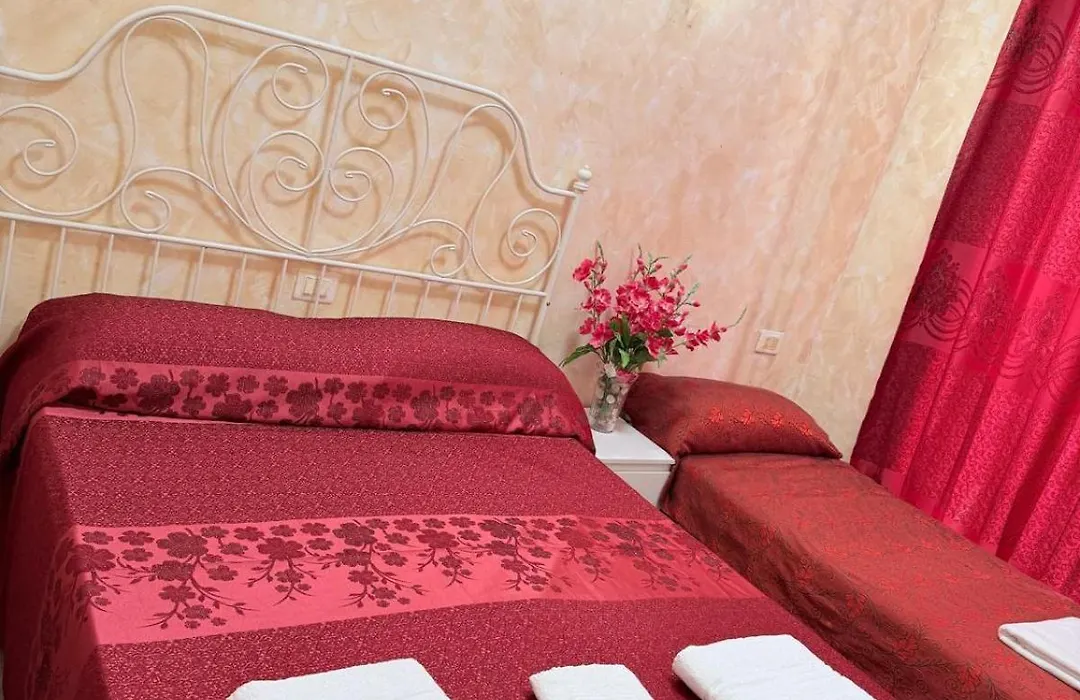 Roma Guest House-1