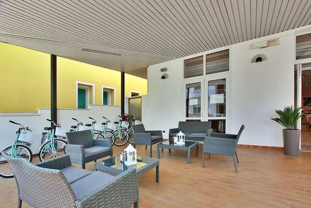 Hotel Carla-1