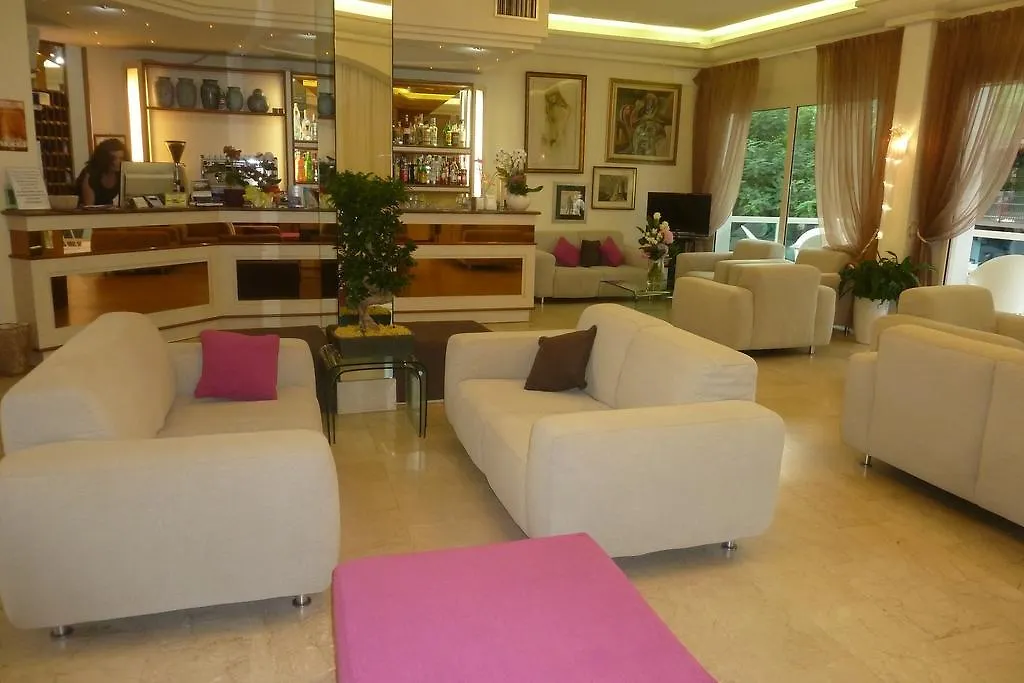 Hotel Astra-1