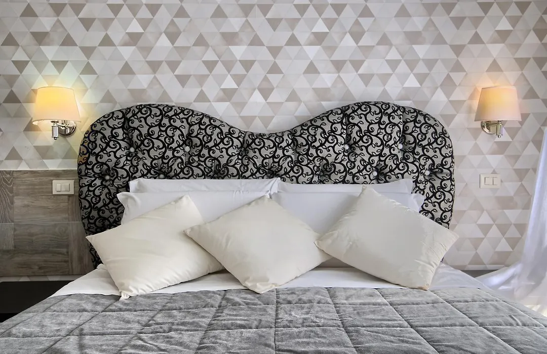 Domus Pietro Inn-1