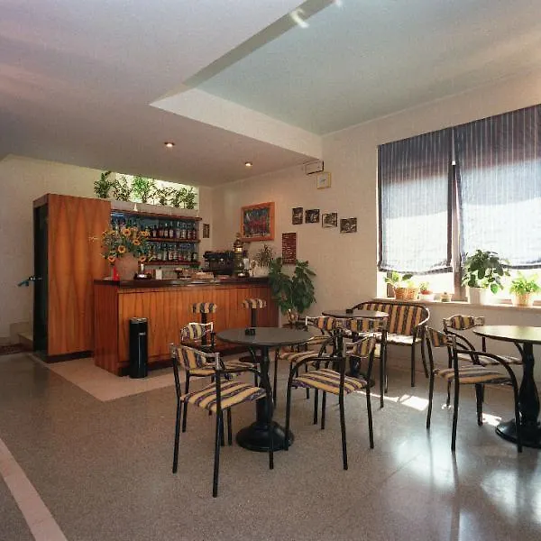 Hotel La Pineta-1