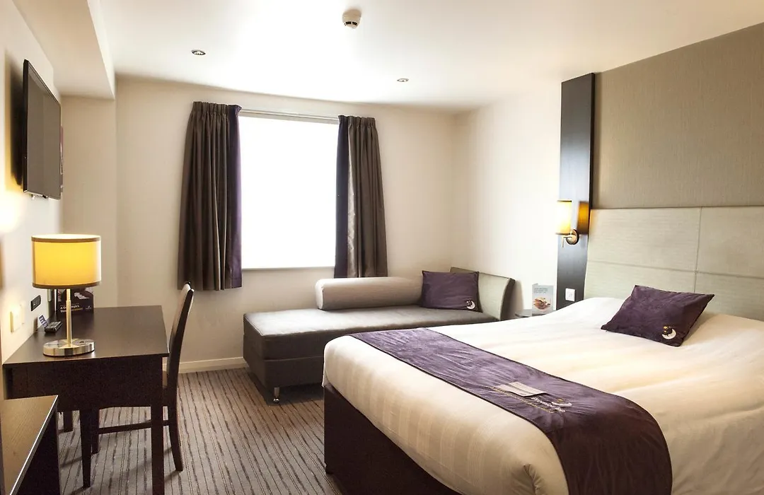 Premier Inn London Tottenham Hale-1