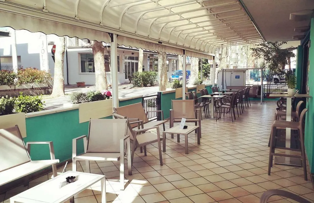 Hotel Camay-1