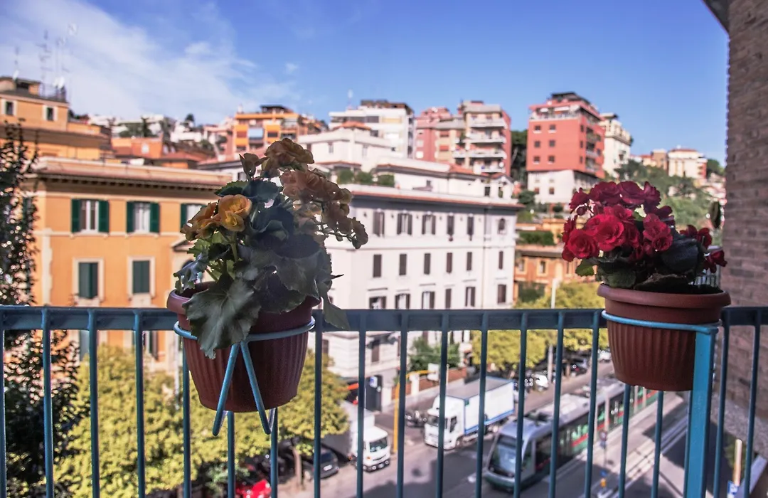 Trastevere Chic-1