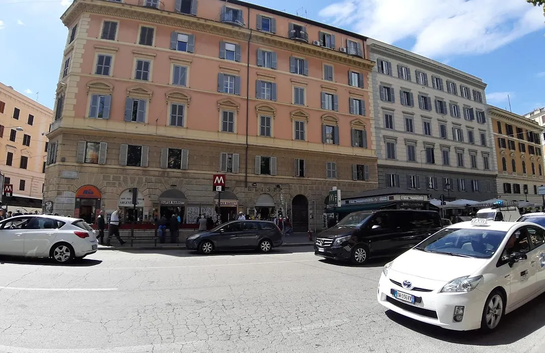Gialli Vatican Guesthouse-1