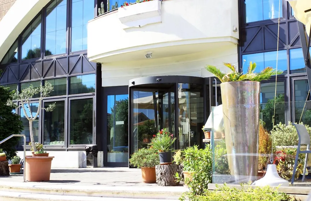 Hotel Ombra-1