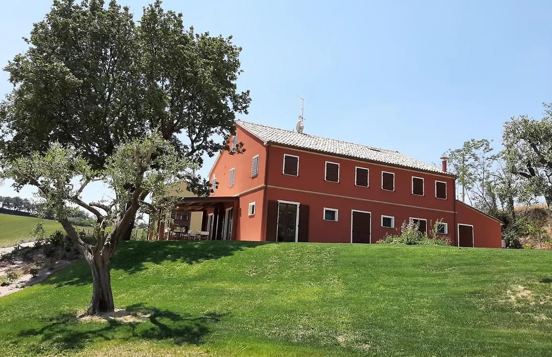 Agriturismo Colle Rosso-1