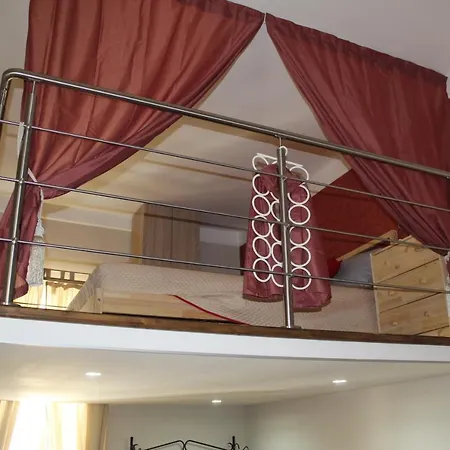 Casa Cairoli-2
