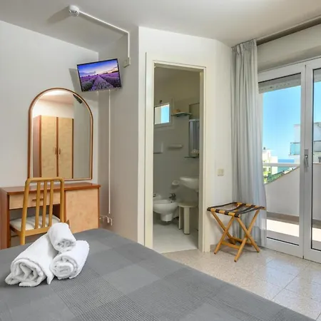 Hotel Villa Lina-3